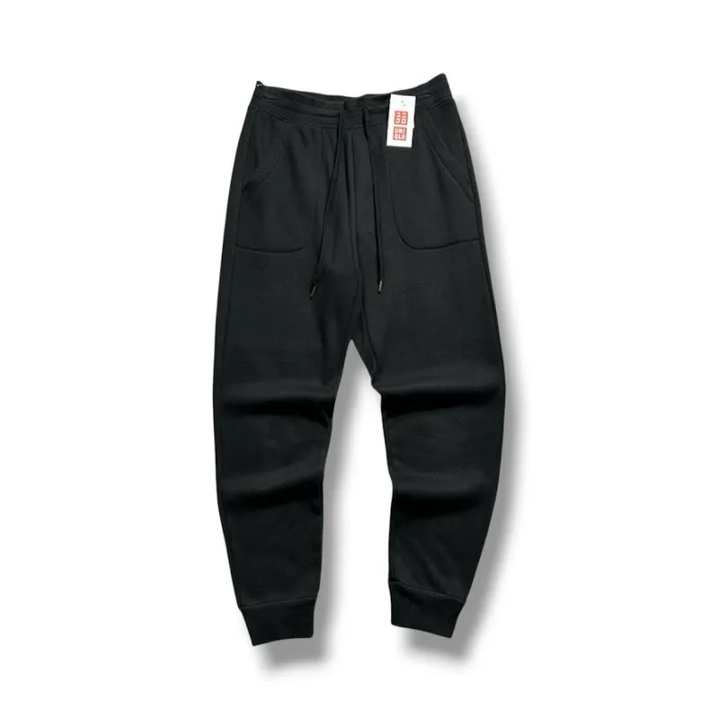 Uniqlo joggerpants  photo 1