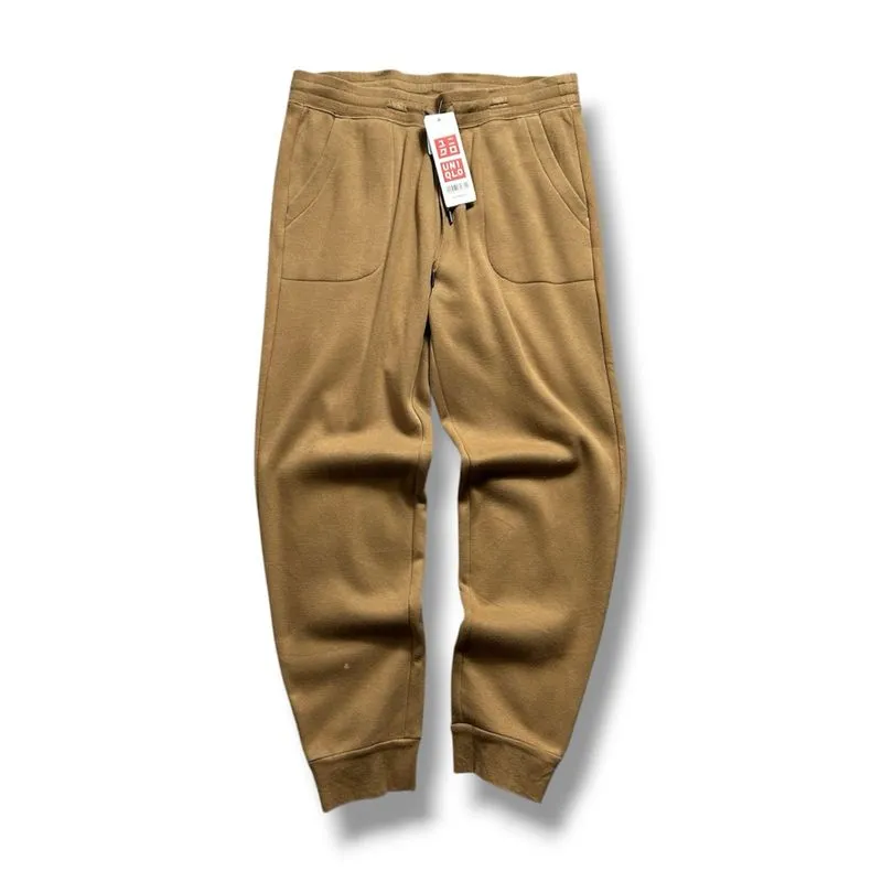 Uniqlo joggerpants  photo 1