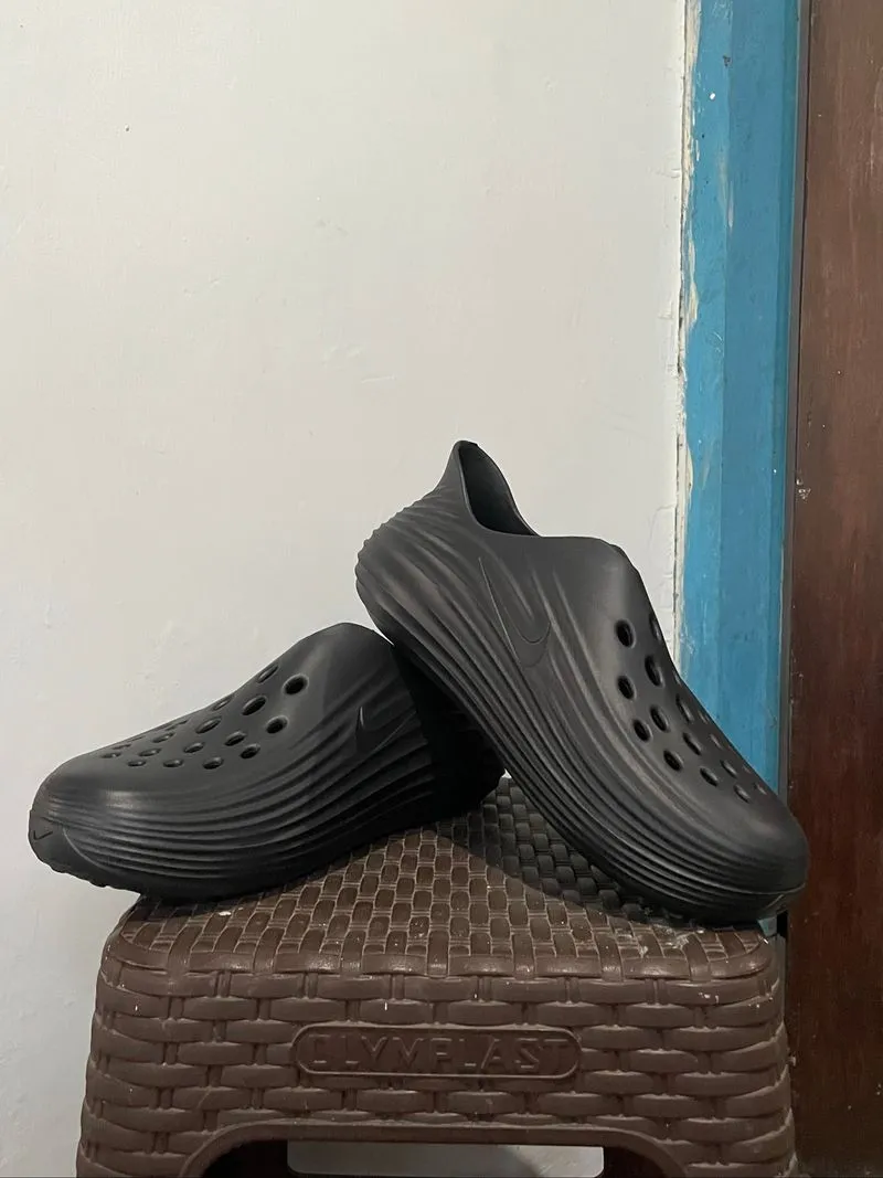 Sepatu Sandal Nike Reactx Rejuven8 Black Doff 44 photo 1