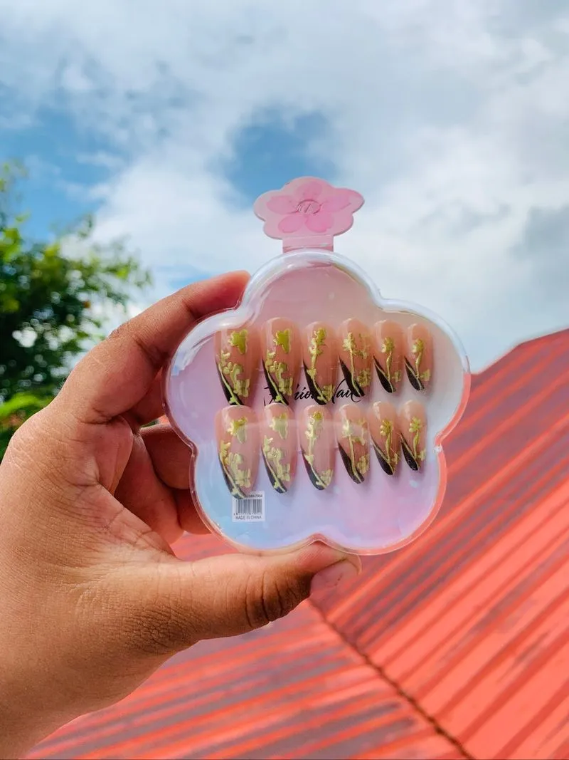 Press on nails💅🏻 photo 1
