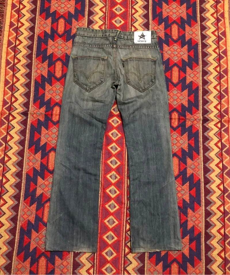 2000s levis black star Bootcut  denim pants photo 1