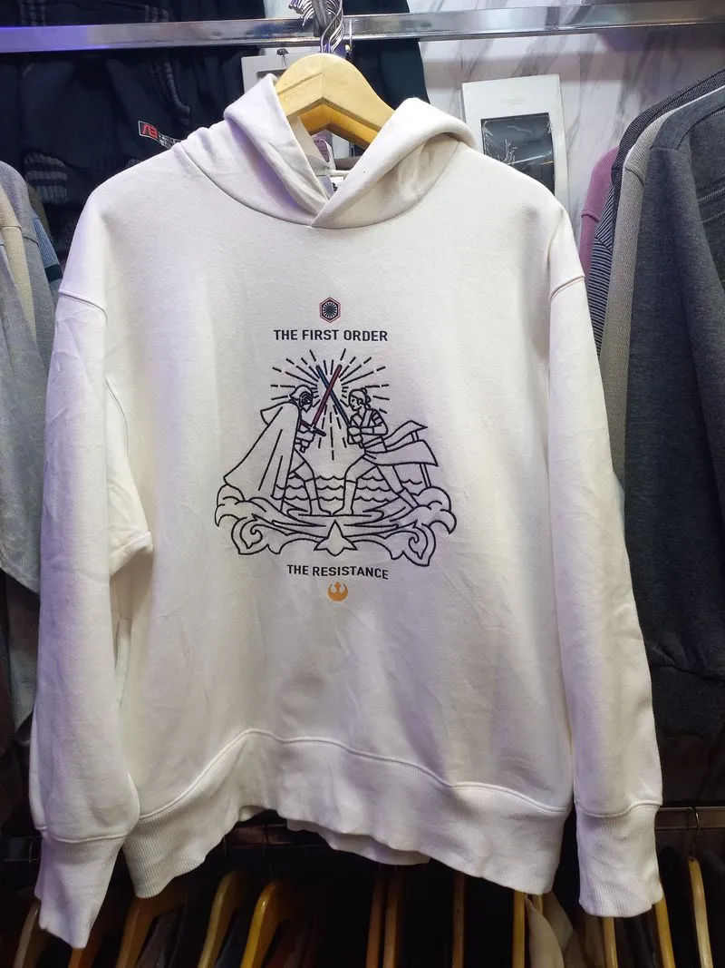 Uniqlo Streetwear Hoody Pria white photo 1