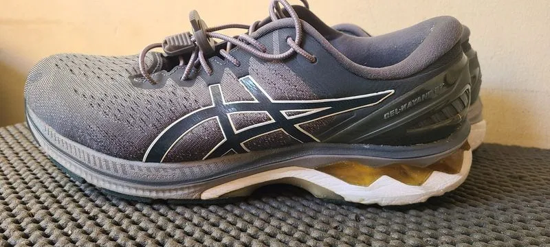 ASICS GEL KAYANO 27 photo 1