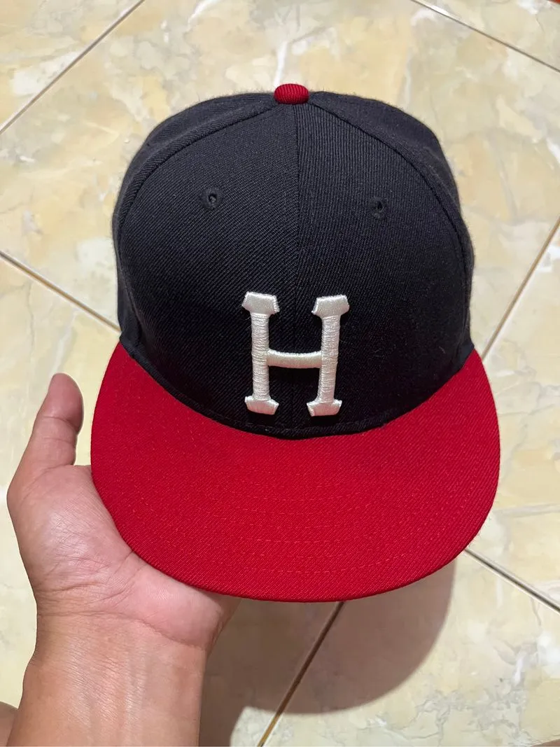 HUF New Era 59Fifty Fitted Size 7 1/4 Navy Red photo 1
