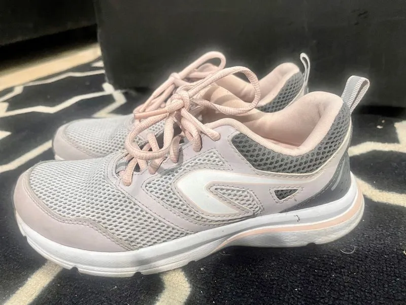 Sportswear Sneakers Wanita white pink photo 1