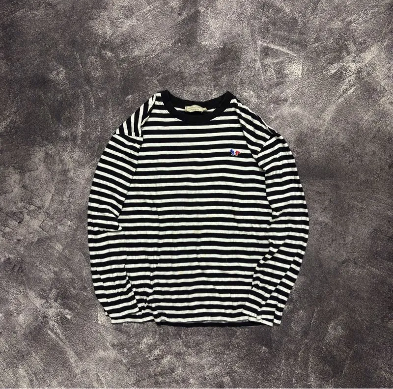 MAISON KITSUNE LONGSLEEVE photo 1
