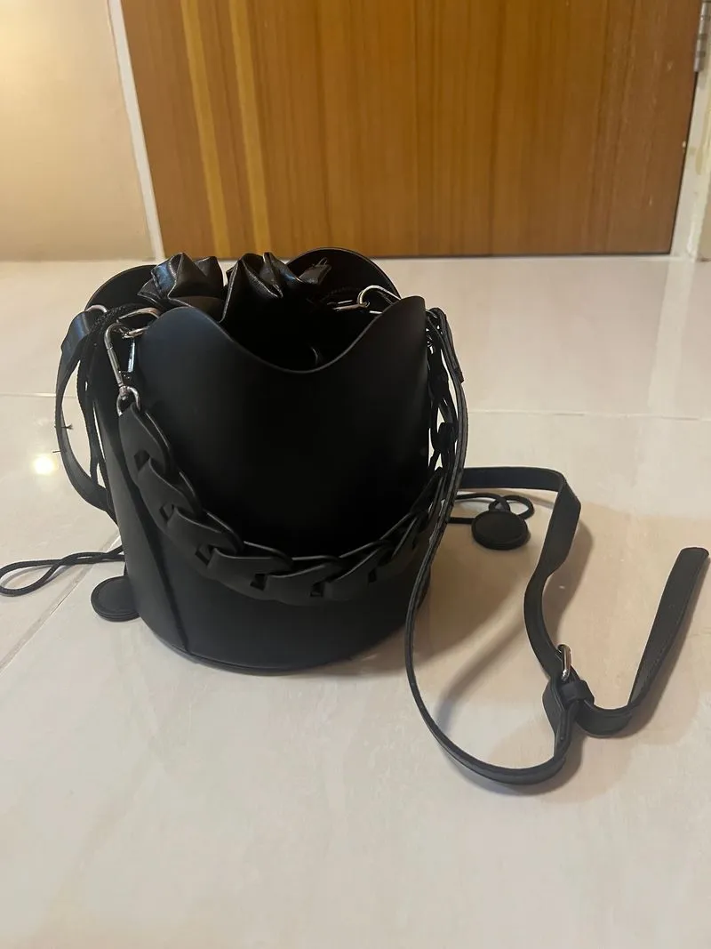 Luxury Casual Bucket bag Wanita black photo 1