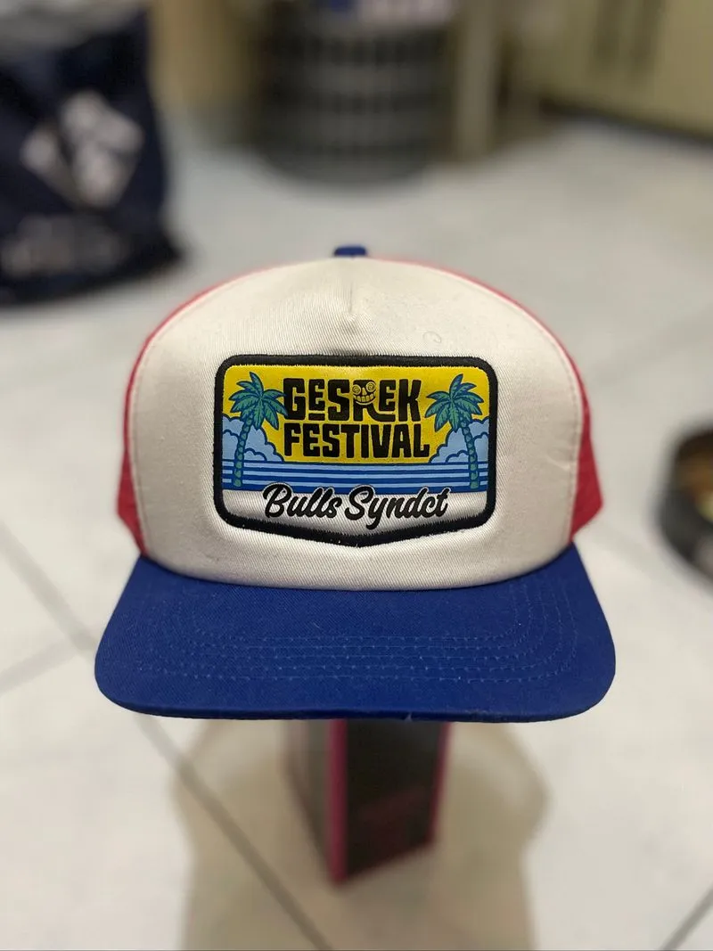 Topi Trucker Bulls Syndot – Gesyek Festival photo 1