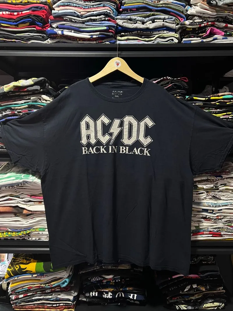 ACDC photo 1
