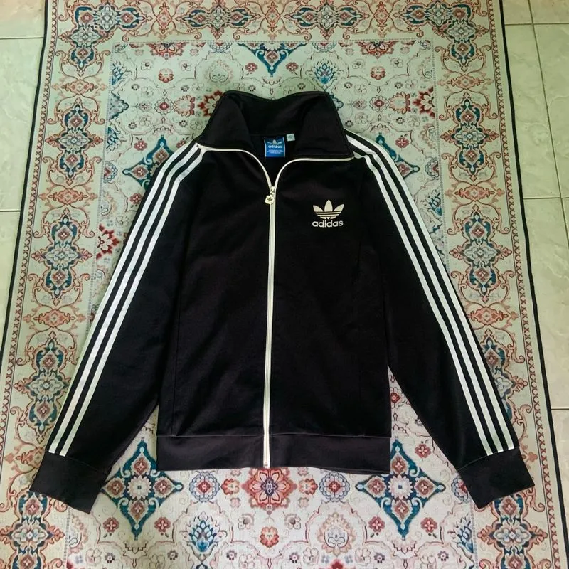 TC ADIDAS  photo 1