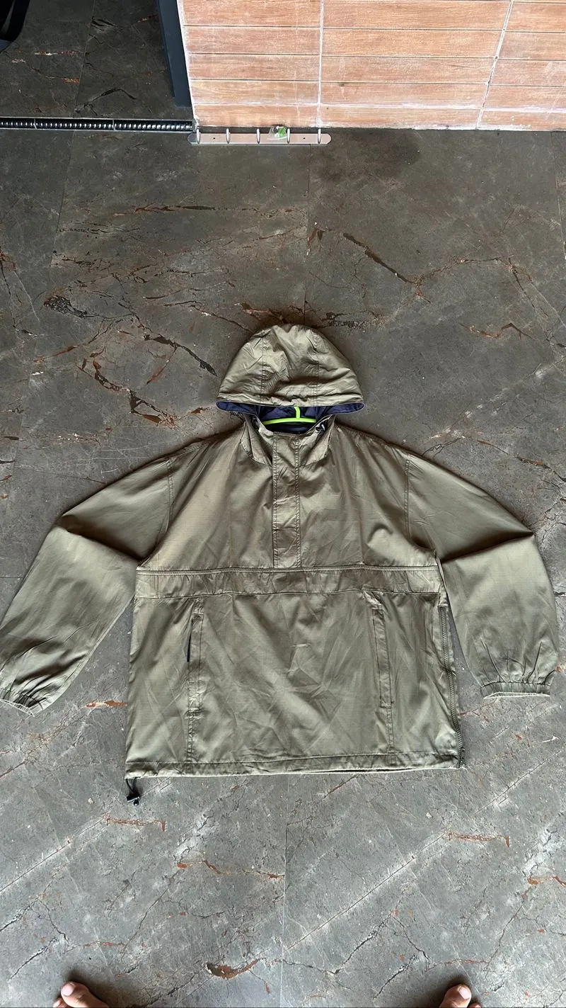 Uniqlo jaket army  photo 1