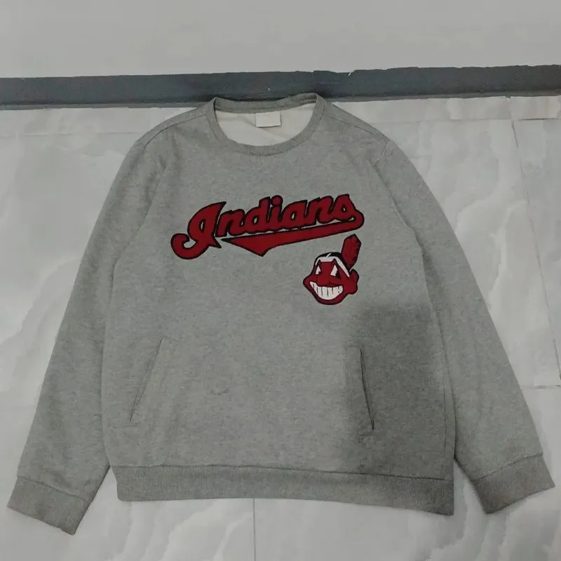crewneck mlb sz 110/L photo 1