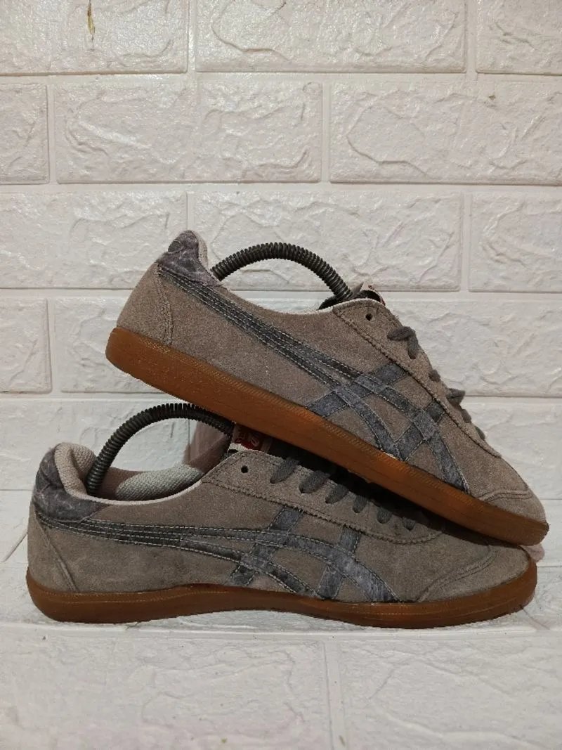 Onitsuka Tiger Tokuten Charcoal Birch photo 1