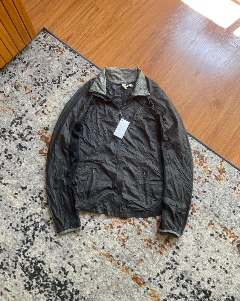 Running Jacket Lululemon photo 1
