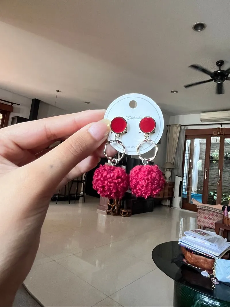 (Anting) Merah Emas Gantung photo 1