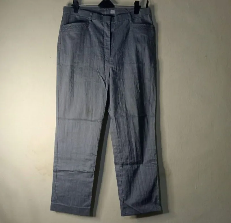 [PRELOVED] CELANA LANTANA photo 1