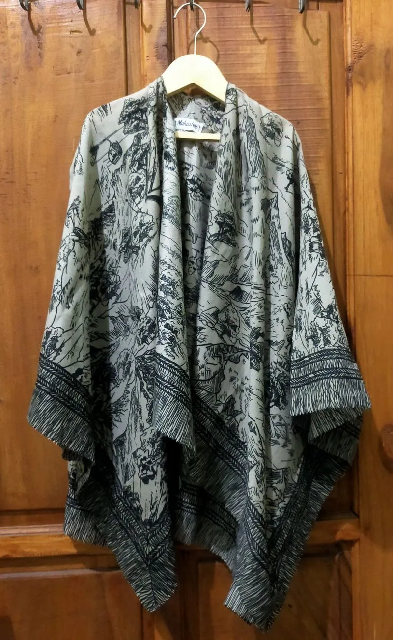 Cardigan photo 1