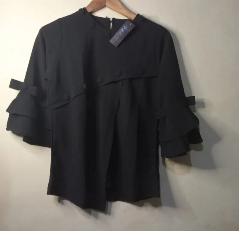[PRELOVED] BLOUSE KATIES HN photo 1