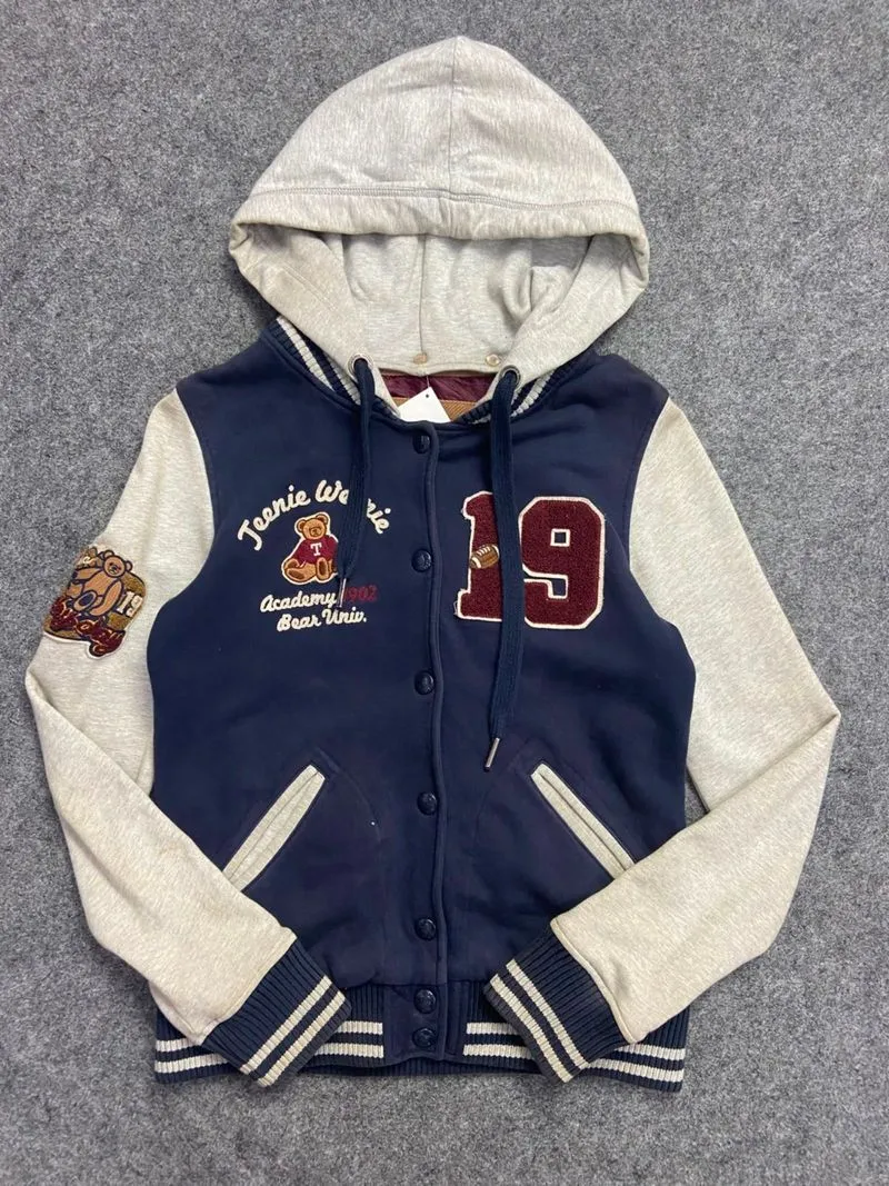 Varsity tennie winnie photo 1