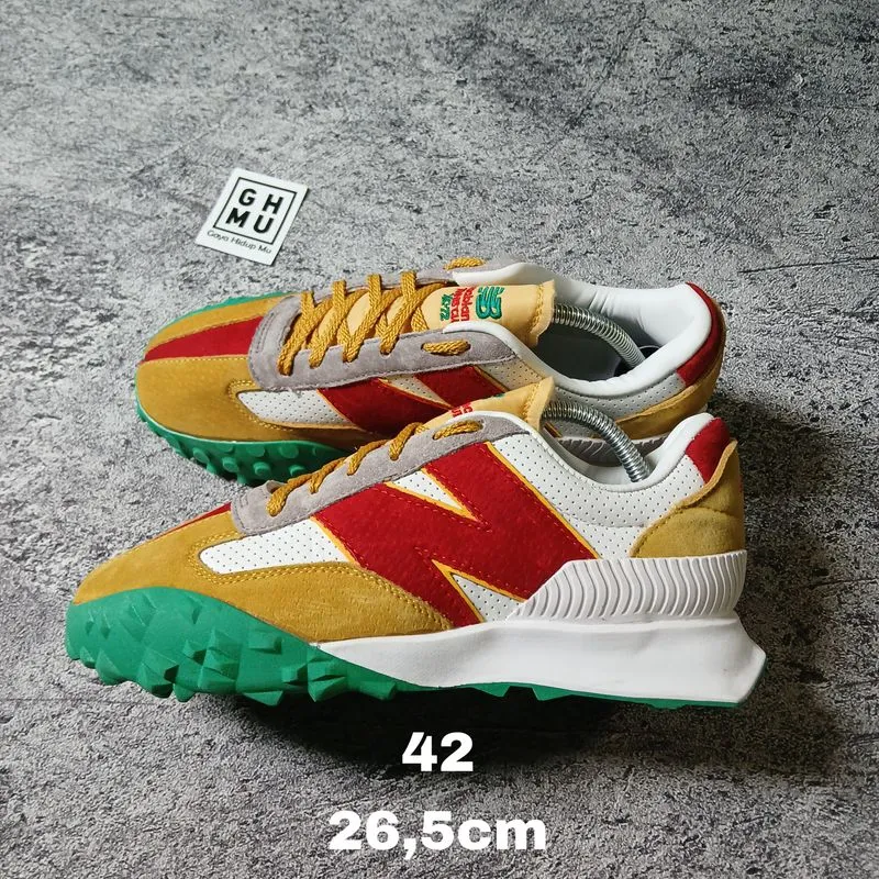 New Balance Casual Sneakers Pria red yellow photo 1