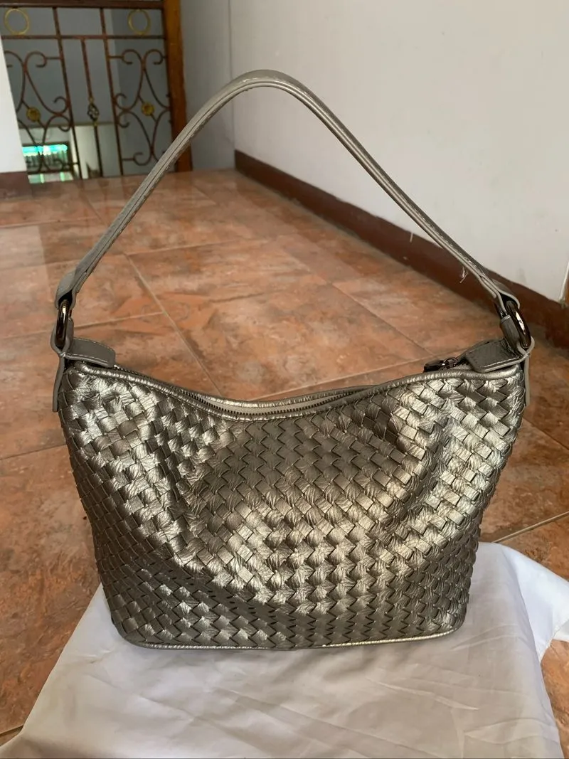 tas anyam hobo silver mewah photo 1