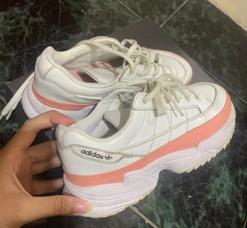 Adidas Sportswear Sneakers Wanita white pink photo 1