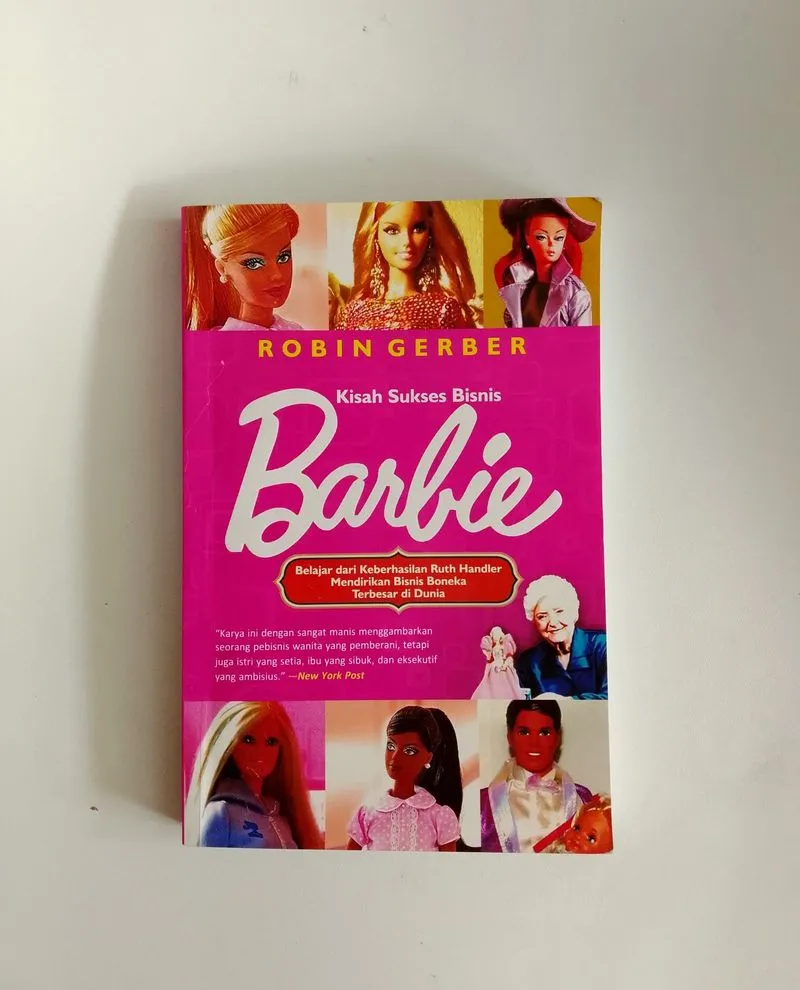 Buku story of barbie  photo 1