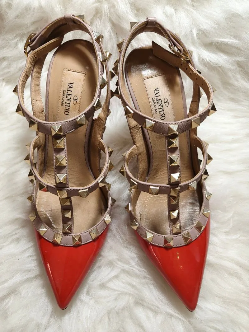 G23. Valentino Garavani Ankle Strap photo 1