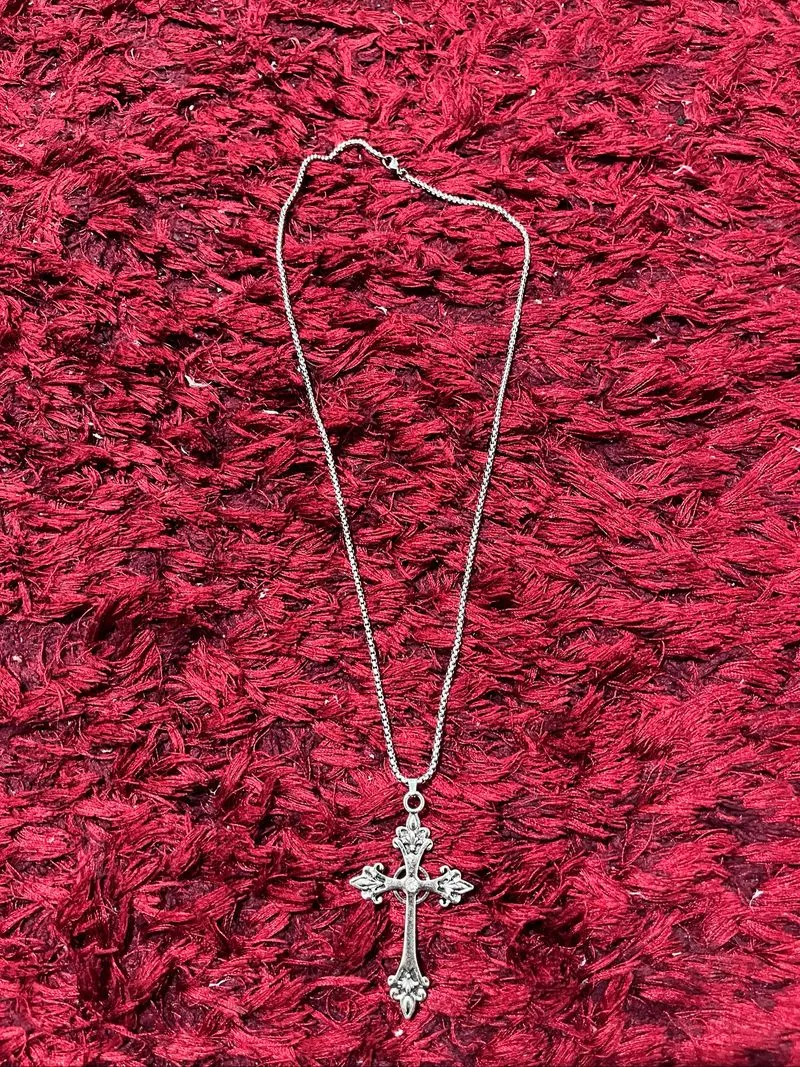 basic cross necklace photo 1