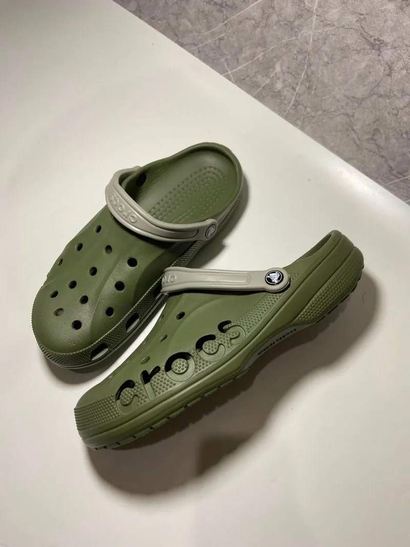 Crocs baya size 45_46 army photo 1