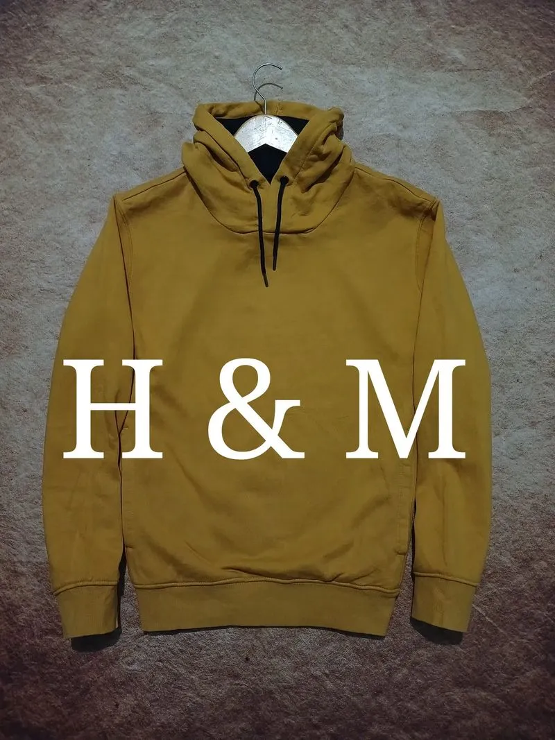 H&M hoodie photo 1