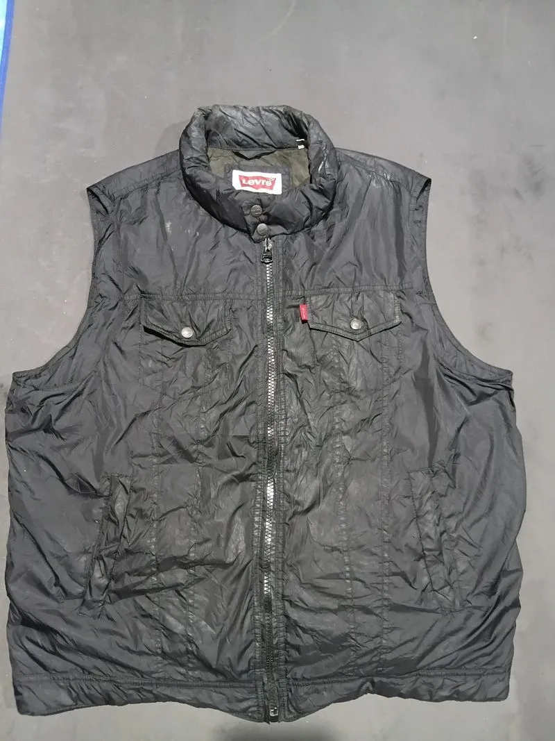 Vest/rompi levi's photo 1