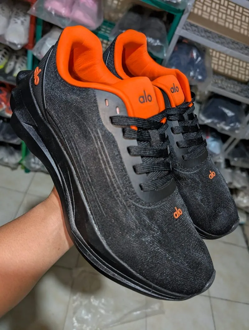 ALO RUNNER photo 1