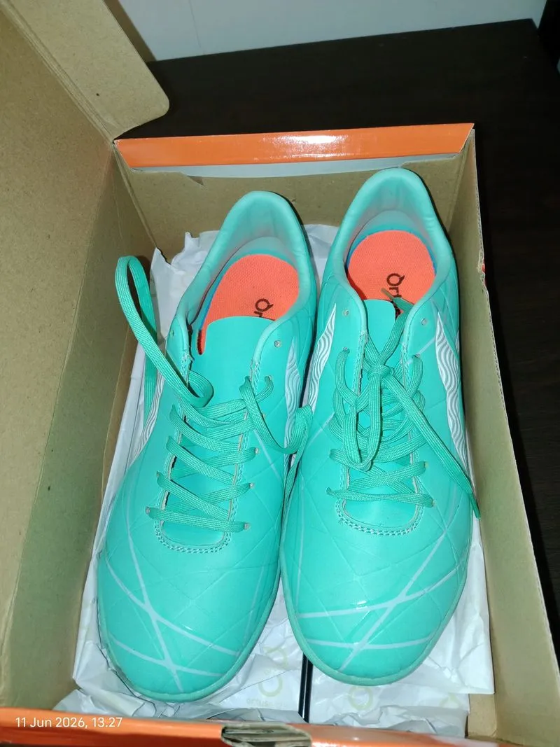 Sepatu ortuseight photo 1