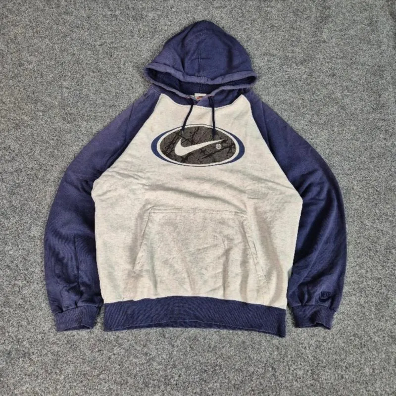 Vtg nike hoodie photo 1