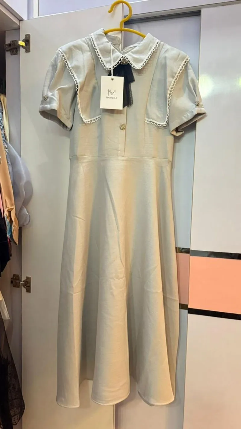 Dress photo 1