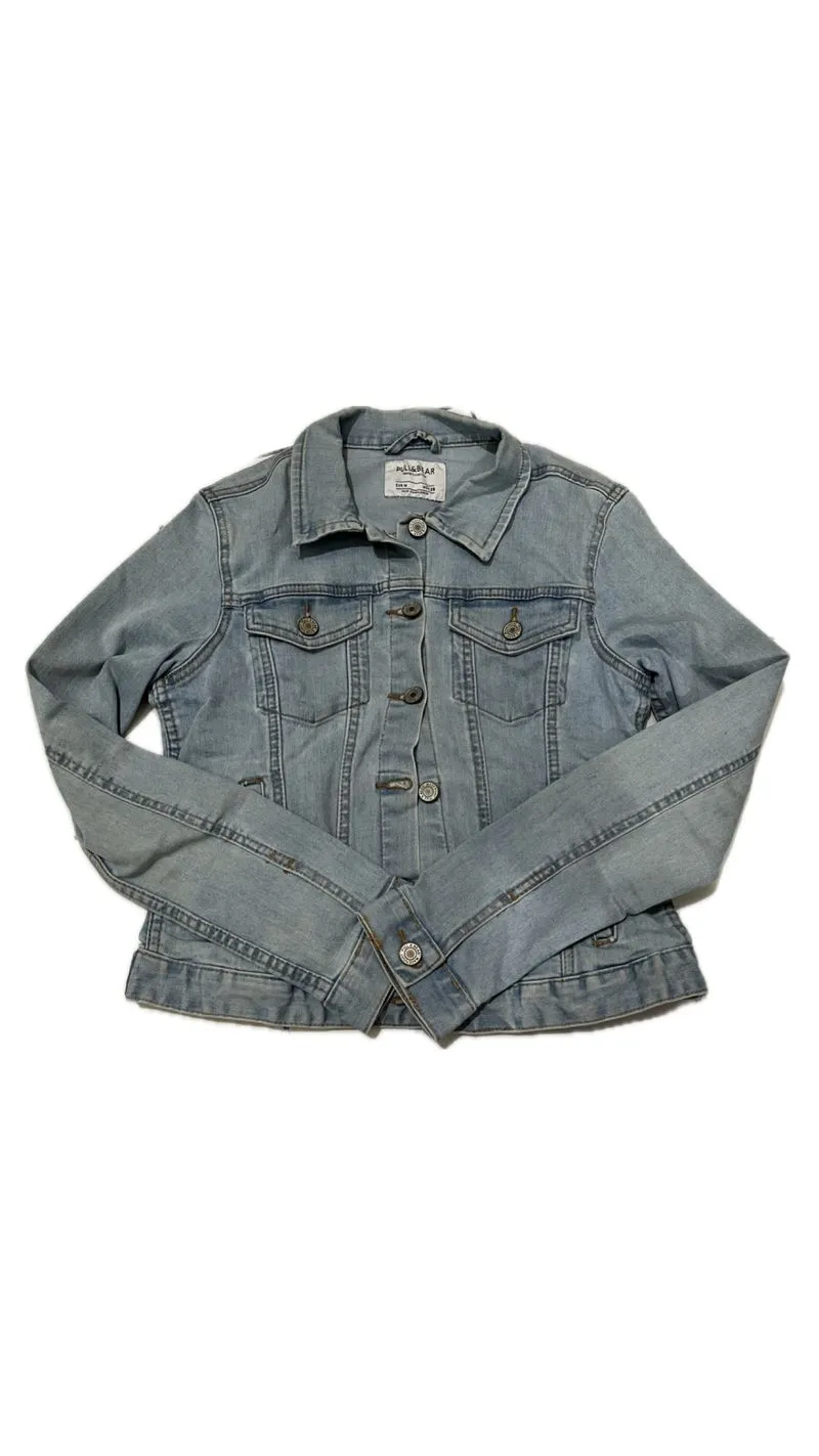 pull & bear denim jacket size M photo 1