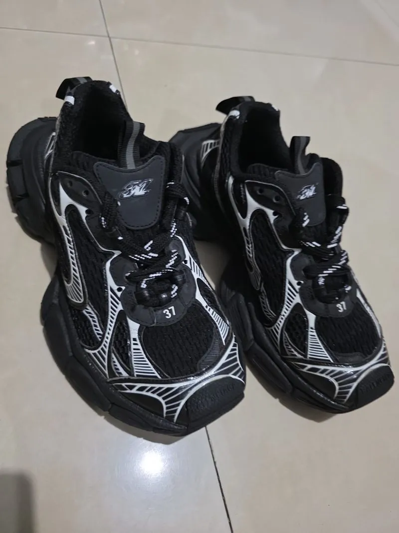 Balenciaga 3XL Panelled Sneakers photo 1