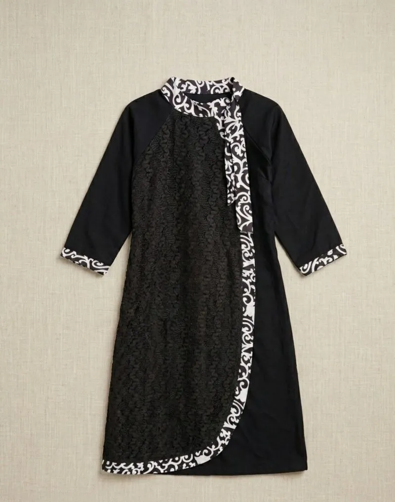 Gamis/Dress Anak 7 Tahun Kombinasi Brukat & Batik  photo 1