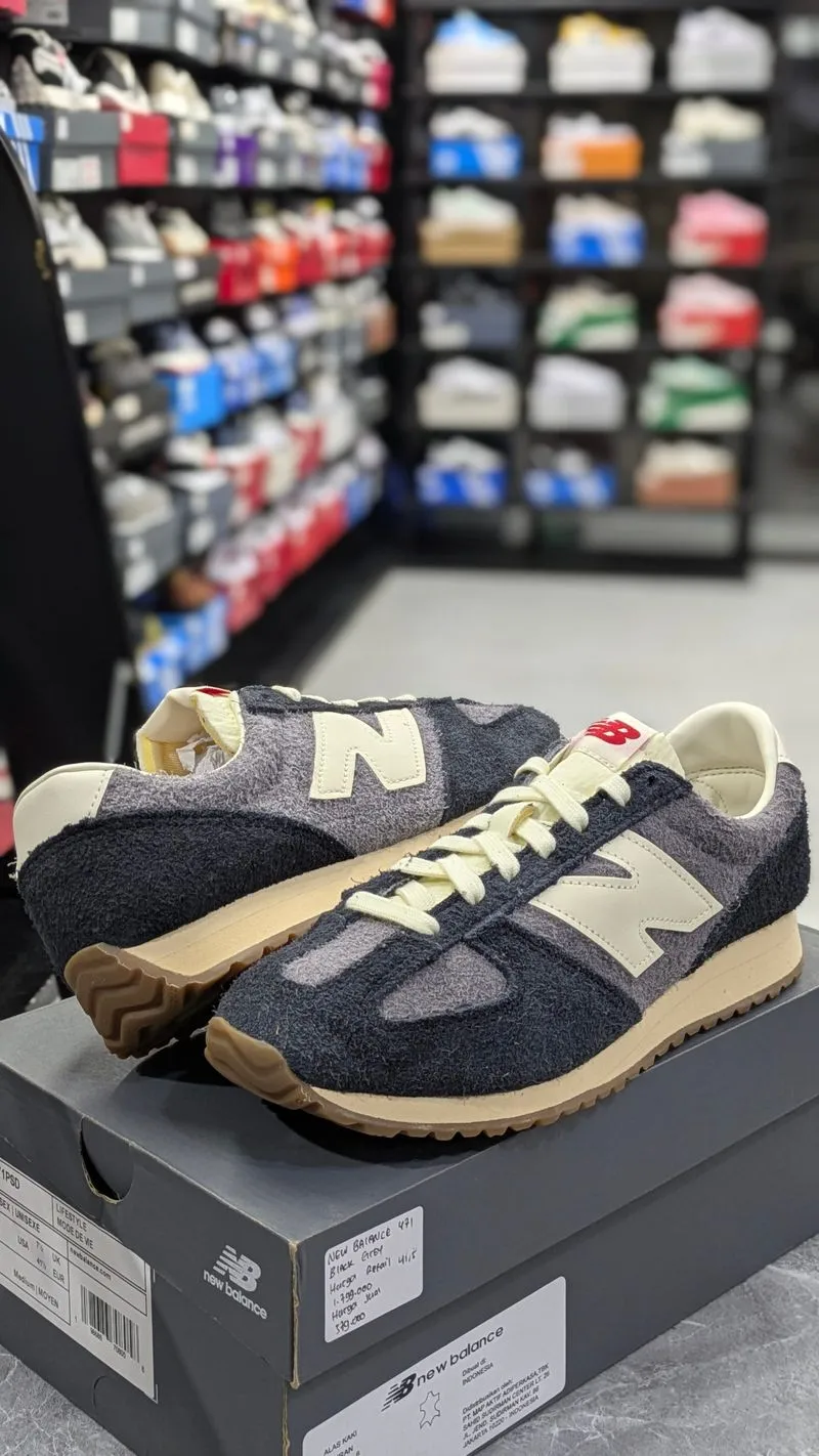 NEW BALANCE 471 BLACK GREY  photo 1