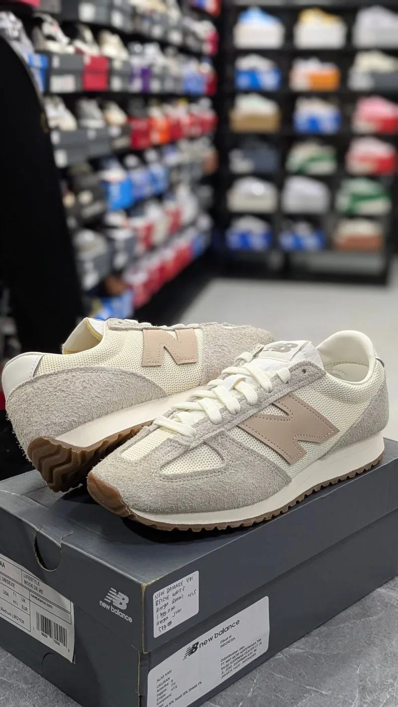 NEW BALANCE 471 BEIGE WHITE  photo 1