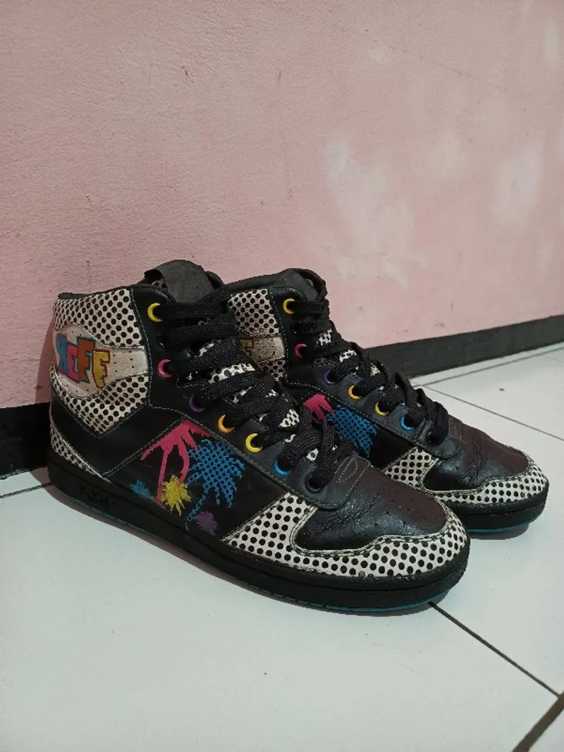 Pony X Neff Tropical City photo 1