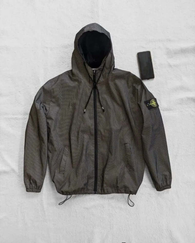 STONE ISLAND MEMBRANA photo 1