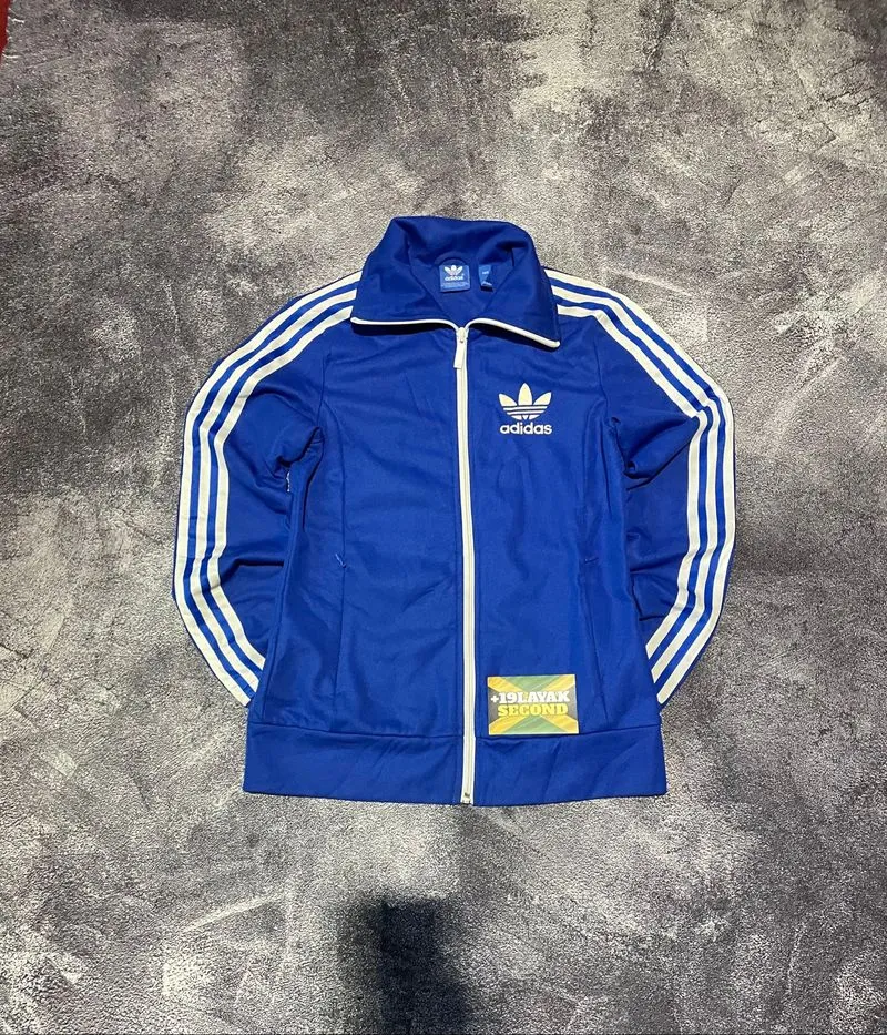 Tracktop Adidas Europa photo 1