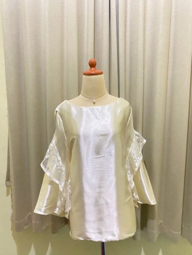 Amour Lace Bell Blouse Silk Champagne Cream Ivory photo 1
