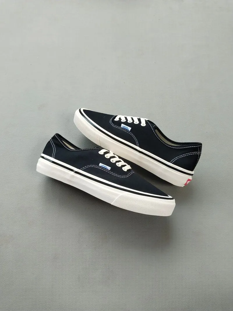 vans autentik photo 1