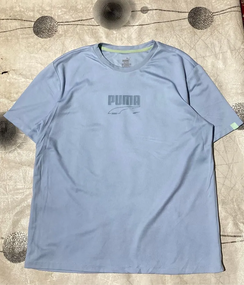 Kaos olahraga puna photo 1