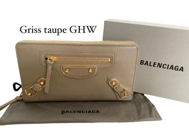 BNIB Balenciaga wallet authentic photo 1