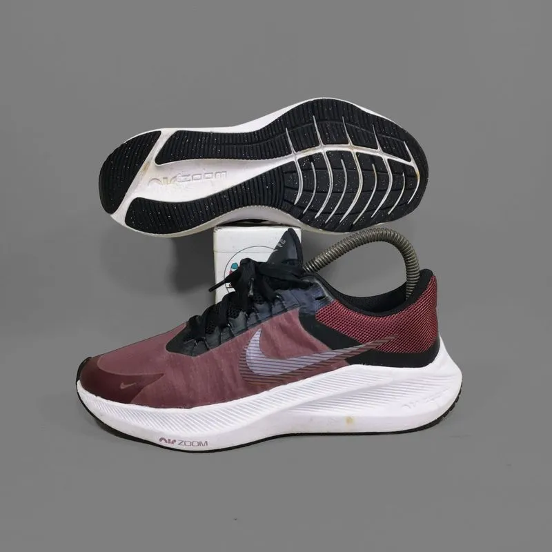 Sepatu Wanita Nike Air Zoom Winflo 8 Dark Beetroot photo 1