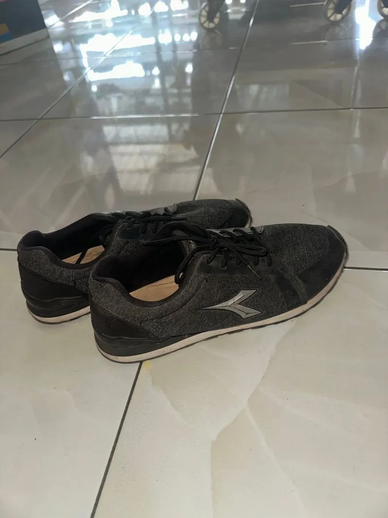 Diadora Skater Sportswear Sneakers Pria black gray photo 1